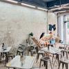Celebridades da Internet Ruínas Estilo Industrial Lanchonete Combinação de Mesa e Cadeira Cadeira de Aço Inoxidável Loja de Macarrão Mesa Quadrada Dobrável Combinação Comercial