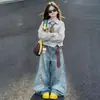 Conjunto de Ropa de Primavera y Otoño para Niñas Estilo Americano Top Falso de Dos Piezas y Pantalones Jeans Nuevo Estilo 2026 Camiseta de Manga Larga Pantalones de Pierna Ancha Estilo Calle