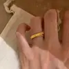 Anillo Dorado Cepillado de Estrella Radiante, Moderno y Lujoso, Exquisito y Sencillo, Versátil y Único, Anillo para Dedo Índice, Joyería de Anillo Abierto Minimalista
