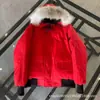 Gejia Novo 01 Jaqueta de Voo Curta Canadense Parka de Casal com Capuz Gola de Pelo Jaqueta de Penas Proteção contra Frio