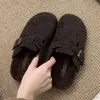 Zapatos peludos grises de suela gruesa 2026, media pantufla estilo Birkenstock, zapatos de algodón cálidos con forro de felpa, pantuflas de punta cerrada, pantuflas de lana estilo mule