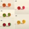 Brincos de Resina Exquisitos Doces Fofos Criativos Festa de Frutas Maçã Pêssego Romã Clipe de Orelha Versátil para Mulheres