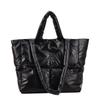 Bolsa Feminina 2025 Novo Modelo Grande Capacidade Ombro Único Bolsa Acolchoada de Algodão Bolsa Tote de Penas Bolsa Tote Feminina Grande Capacidade Feminina Outono e Inverno