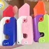 Goma de borrar de rábano 3D Gravity para estudiantes de primaria, artículos de papelería para aprender, juguetes para descomprimir, borrador que limpia las palabras limpiamente y deja menos residuos
