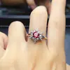 Anillo Popular de Granate Natural al por Mayor de Fábrica Plata S925 Incrustado con Piedra Principal 5*5 Joyería de Lujo Venta Directa de Fábrica