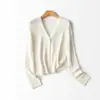 Cardigã de tricô leve com proteção solar de seda gelada, de manga longa, peça de outer wear para o início do outono, blusa curta para ar condicionado, top de renda com decote V feminino