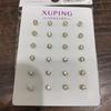 Pendientes de Tuerca Xuping de Seis Garras y Cuatro Garras con Circonita Artificial Única para Mujer, Pasadores de Cobre Chapados en Oro de 18 Quilates, Estilo Europeo y Americano, Disponibles en Amazon