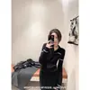 Tricô de Base com Gola Polo em Cor Contrastante para Mulheres no Outono e Inverno, Estilo Pequeno Perfumado, Peça Única e Exclusiva com Listras Caneladas de Manga Longa