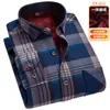 Camiseta Térmica Gruesa de Felpa Cepillada para Hombre, Camiseta Interior de Algodón a Cuadros Casual de Moda para Hombres Jóvenes y de Edad Media