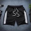 Shorts Finos de Verão com Três Listras Calças Esportivas Masculinas Secagem Rápida Elástico Juventude Casual Solto Moda Calças Três Quartos