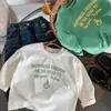 Ropa elegante para niños estilo japonés, camiseta de manga larga para niños, nueva ropa de otoño de moda para niños, tops para niños, camisetas básicas para niñas, a la moda