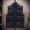 Nuevos estilos de otoño e invierno para exportación: chaleco grueso, cálido y acolchado para hombre, disponible en tallas grandes, diseñado para usarse como capa exterior