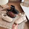 Zapatos para Niños de Edad Media y Mayores Primavera/Otoño 2026 Botas Infantiles Botas tipo Martin para Niñas Nuevo Estilo Cremallera Botas Cortas Estilo Princesa Británica Versátiles