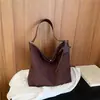 Bolsa tote de camurça transfronteiriça para mulheres, nova coleção outono/inverno 2026, grande capacidade, bolsa de ombro, estilo descontraído, bolsa de ombro para o dia a dia