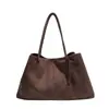 Bolsa de Mão Feminina Transfronteiriça Bolsa Tote de Camurça Grande Capacidade Feminina 2026 Novo Estilo Nicho Versátil Bolsa de Ombro Único para Axila