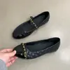 Sapatos Baixos Pretos Acolchoados com Corrente Estilo Chanel para Mulheres, Novidade Primavera 2026 Sapatos Mary Jane Francês para o Dia a Dia