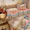 Novo Conjunto de Roupa de Cama de Quatro Peças Borda de Concha Fio Bouclé de Alta Qualidade Classe A com Textura Floral de Algodão, Conjunto de Três Peças para Estudantes 1