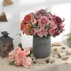 Flor artificial de peonía con núcleo de hortensia retro europea, ramo de simulación, venta al por mayor, decoración de escalera de boda, flor artificial, flor de seda