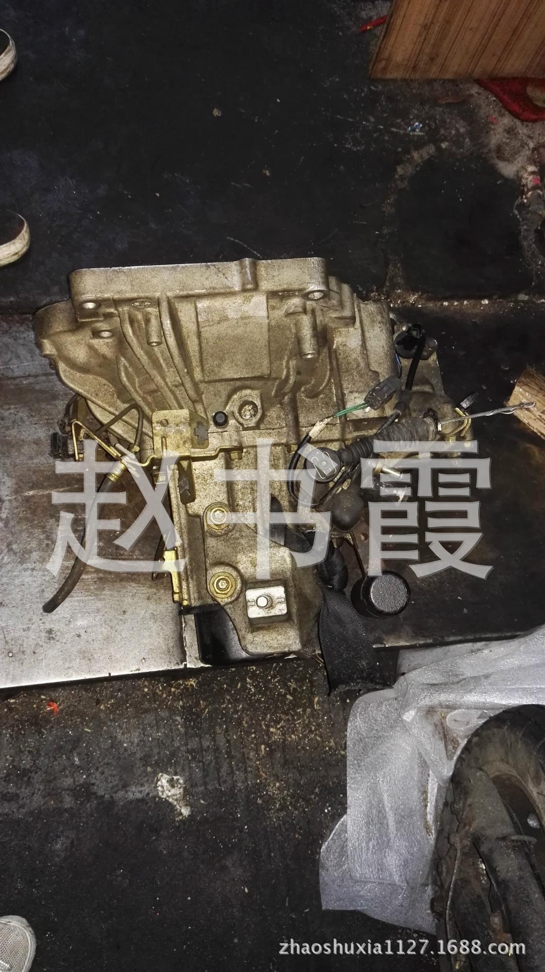 08年长安马自达M3 1.6手动变速箱3