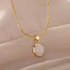 Collar con Colgante Ovalado Ojo de Gato de Acero de Titanio de Venta Caliente Transfronterizo Diseño de Nicho Cadena para Clavícula de Lujo Ligero Sentido Avanzado Venta al por Mayor