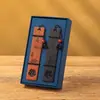 Regalo del Día del Maestro de Redwood Estilo Nacional Antiguo Hueco Blanco Creativo Madera Marcador de Libros Caja de Regalo Traje de Regalo Venta al por Mayor