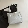 Bolso 2026 Modelo Nuevo Adorno de Encaje Bolso Tote para el Trabajo Bolso de Mano de Gran Capacidad Bolso de Hombro Moderno Bolso de Axila