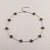 Acero de Titanio Cadena para Clavícula de 10 Pétalos Collar de Trébol de Cuatro Hojas de 10 Pétalos Horno 18K Colorfast Lujo Ligero Nicho Exclusivo Transfronterizo Suministro