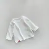 Camiseta Base de Algodón para Bebé de Primavera y Otoño para Niños y Niñas, Top de Manga Larga de Color Sólido, Camiseta Casual Holgada con Cuello Redondo para Niños