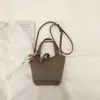 Nova Bolsa Retrô de Luxo para Mulheres 2026, Bolsa de Mão Versátil Estilo Saco, Bolsa de Ombro Transversal de Moda Coreana de Nicho