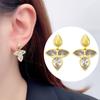 Brincos Europeus e Americanos Transfronteiriços de Zircônia Flor de Trevo de Quatro Folhas Luxo Leve 925 com um Design Geométrico Único e Elegante