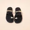 Elegantes zapatos de moda antideslizantes de punta redonda y punta abierta, sandalias planas casuales de color sólido con perlas, nuevo estilo verano 2026