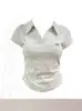 Camiseta de Verano 2025 Estilo Niche con Cuello Polo de Manga Corta Elegante que Reduce la Edad Adelgaza la Cintura Top Casual Ins Moda Trendy para Mujer