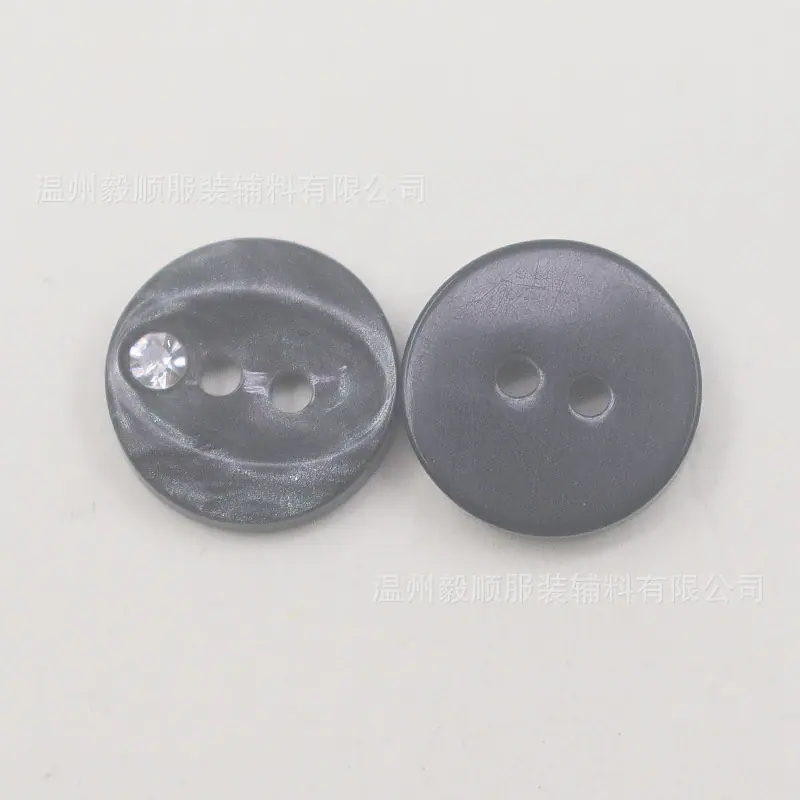 树脂衬衫扣010