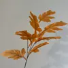 Folhas artificiais de pinheiro pavão com 3 pontas para decoração de casamento, arranjos florais e folhagem de fundo para decoração de salão de casamento com tema de floresta