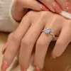 Estilo de transmisión en vivo moderno, anillo de cabeza de toro inspirado en moissanita, modelo para mujer, moissanita de un quilate, lujo de nicho y ligero, anillo ajustable