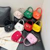 Bolso de Mano de Gelatina Nuevo de Verano Bolso Pequeño y Exquisito con Cadena Bolso Pequeño de Hombro Cruzado Color Caramelo