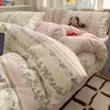 Conjunto de Roupa de Cama Quatro Peças em Algodão 100% Estilo Ins, Fresco e Simples para Estudantes, Conjunto de Roupa de Cama Três Peças com Capa de Edredom e Lençol Fresco e Simples para Dormitório