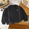 Outono de 2025 Nova Roupa Infantil Alo Camiseta Básica com Letras Meninos Meninas Manga Longa Camiseta Fashionável Estilosa Quente Top