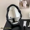 Espejo de maquillaje con forma de nube lindo para mujer, adecuado para uso doméstico en el dormitorio, espejo de tocador de escritorio con una sensación de lujo ligero de alta gama, portátil