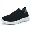 Zapatos para Hombre 2026 Nuevo Estilo Transfronterizo Tejido Volador Casual Zapatos Palomita Ligeros Suela Suave Slip-On Zapatos Deportivos para Correr