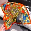 Primavera 2025 Nuevo Pañuelo Moda Estilo Occidental Combinable Cuadrado Pequeño 70cm Pañuelo Decorativo Protección Solar Chal de Viaje Mujer