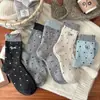 Calcetines de Lana, Nuevos de Otoño e Invierno Estilo Coreano Engrosados con Encaje, Lunares, Dibujos Animados de Cachorros, Calcetines de Media Pantorrilla, Calcetines Holgados Cálidos y Cómodos