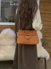 Nova Bolsa de Ombro e Transversal Versátil Suede Fosco Vintage Outono/Inverno 2026 Bolsa de Mão Versátil para o Dia a Dia para Mulheres Tendência