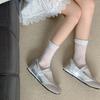 Meias de renda infantil, meias de comprimento médio, meias finas de verão, meias de balé da moda, meias empilhadas com pequenos sapatos de couro, meias cinza