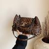 Bolso para Mujer 2024 Nuevo Bolso de Axila Moda Coreana Casual Cadena Fluida Bolso de Hombro Elegante Vintage Bolso Cruzado para Viajar