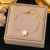 Pulseira de Aço Titânio Flor de Cinco Folhas Sem Cor Feminina Moda Simples Versátil Flor de Ameixa Pulseira Tendência da Internet Simples Elegante Peça Única