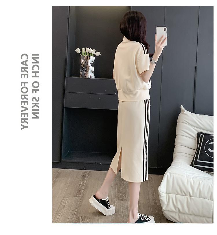 跨境淘货源分销2023秋季裙子新款街头潮流减龄小个子爆款欧货网红款运动套装休闲运动气质休闲时尚流行新款秋装秋装女装时尚套装套装女装秋季套装女套装女女士运动服女装两件套套装卫衣套装休闲套装秋季套装女装时尚套装盐系休闲套装女装2023百搭设计感小众洋气欧货阿里国际站跨境采购Cross-border, online source, distribution, 2023 autumn skirt, new style, street, trend, age reduction, small, explosive, European goods, network red, sportswear, leisure sports, temperament leisure, fashion popular, new autumn wear, autumn women's wear, fashion suit, women's suit, women's suit, women's sportswear, women's two-piece, hoodie suit, leisure suit, Autumn suit, women's fashion suit, salt department, women's 2023, everything, design sense, niche, foreign style, Ali International Station, cross-border procurement