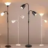 TikTok presenta lámparas de pie para salas de estar, lámparas de dormitorio estilo nórdico, lámparas de pie creativas modernas simples para mesita de noche y lámparas de pie para salas de estar