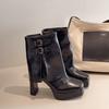 Fivela de Cinto Projetada Plataforma Impermeável Salto Grosso Moda Feminina Botas Moda Outono e Inverno Versátil Salto Alto Cano Baixo Botas de Cavaleiro