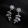 Pendientes RAKOL Super Flash europeos y americanos, pendientes de borla con incrustaciones de circonita esmeralda, pendientes de moda para mujer, pendientes de hoja de árbol